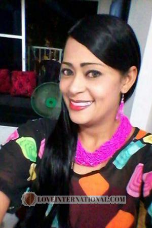161998 - Sandra Age: 47 - Colombia