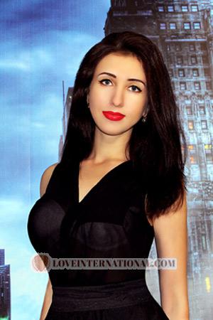 176326 - Anastasiya Age: 35 - Ukraine