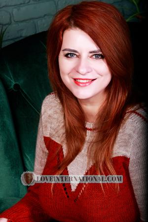 185410 - Elena Age: 49 - Ukraine
