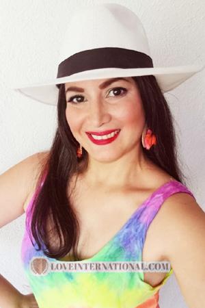 192065 - Walezka Age: 48 - Colombia