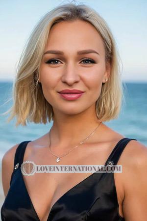 219535 - Anastasiia Age: 26 - Ukraine