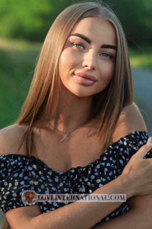 221889 - Alina Age: 31 - Ukraine
