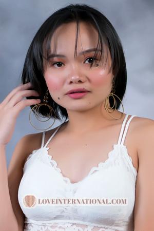 222300 - Christine Age: 19 - Philippines