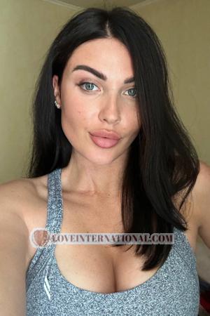 222834 - Anastasia Age: 33 - Ukraine