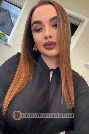 223075 - Nataliia Age: 28 - Ukraine