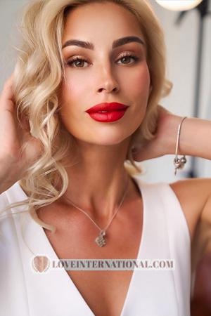 223355 - Tetiana Age: 46 - Ukraine