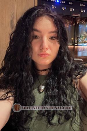 223400 - Karolina Age: 22 - Ukraine