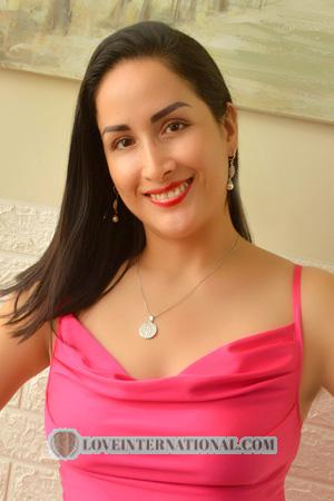 223730 - Paola Age: 41 - Peru