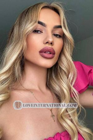 Ladies of Chernivtsi