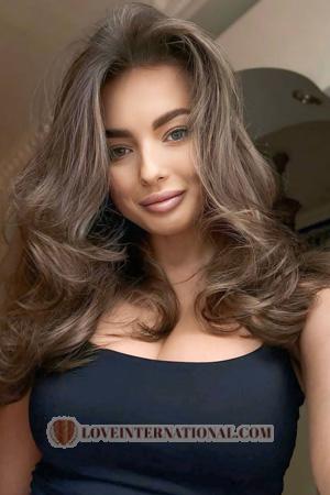 224041 - Oleksandra Age: 26 - Ukraine