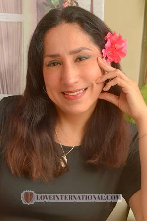 224080 - Vanessa Age: 49 - Peru
