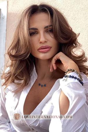 224110 - Irina Age: 51 - Ukraine