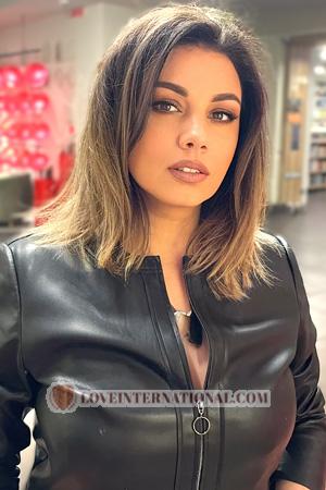 224114 - Victoriya Age: 44 - Ukraine