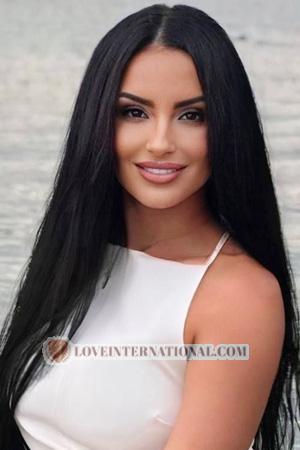 224219 - Viktoria Age: 38 - Ukraine