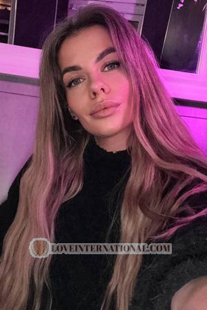 224334 - Irina Age: 38 - Ukraine