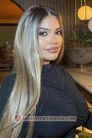 225097 - Yarimar Age: 31 - Colombia