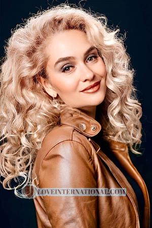 Ladies of Zaporizhzhia