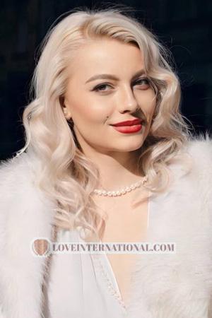227237 - Natalia Age: 32 - Ukraine