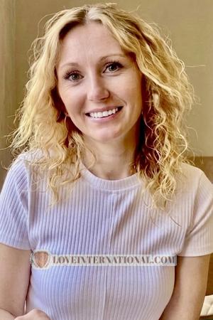 228569 - Oksana Age: 45 - Ukraine