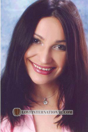 77542 - Ekaterina Age: 33 - Ukraine