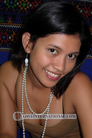 95126 - Mavel Age: 24 - Philippines