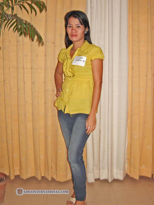 philippine-women-2